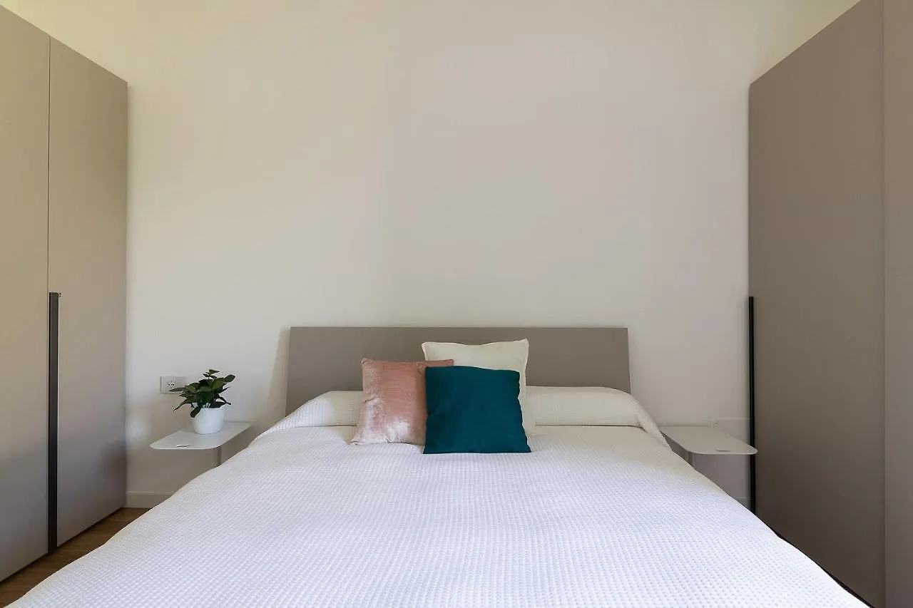 Cittadella 7 Apartment Manerba del Garda Italy